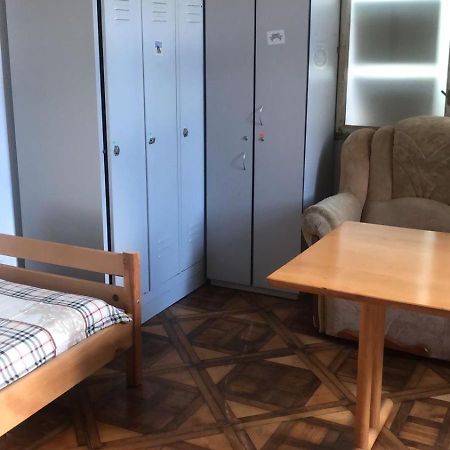 Hostel MIF Ivano-Frankivsk Buitenkant foto