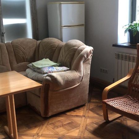 Hostel MIF Ivano-Frankivsk Buitenkant foto