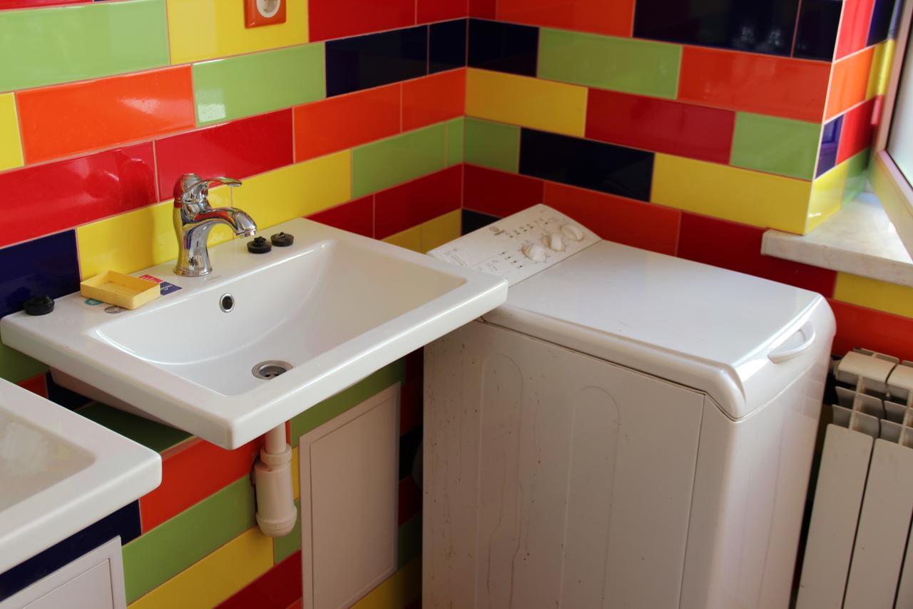Hostel MIF Ivano-Frankivsk Buitenkant foto