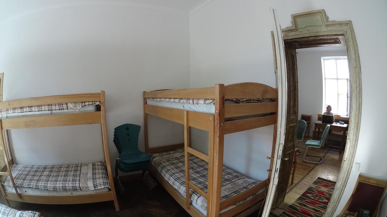Hostel MIF Ivano-Frankivsk Buitenkant foto