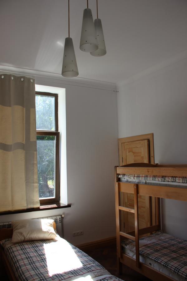 Hostel MIF Ivano-Frankivsk Buitenkant foto